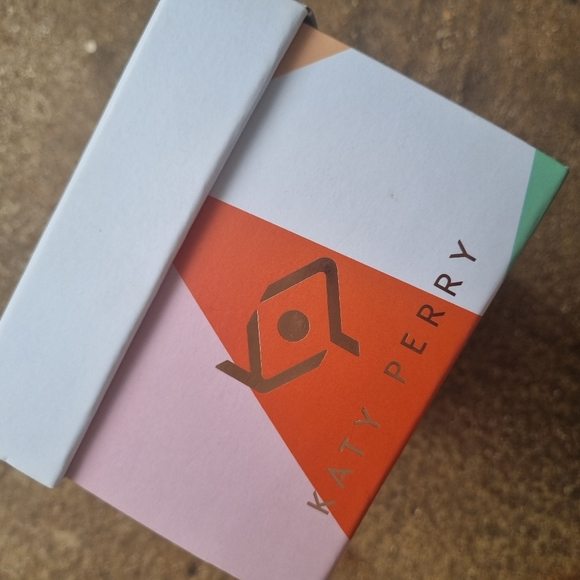 KATY PERRY Scented Pineapple Sandals Size 8 - Picture 10 of 10